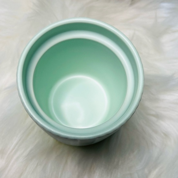 Starbucks Pearlescent Ceramic Short Tumbler Mint Green Ribbed Cup 8oz New 2023 - Picture 14 of 16